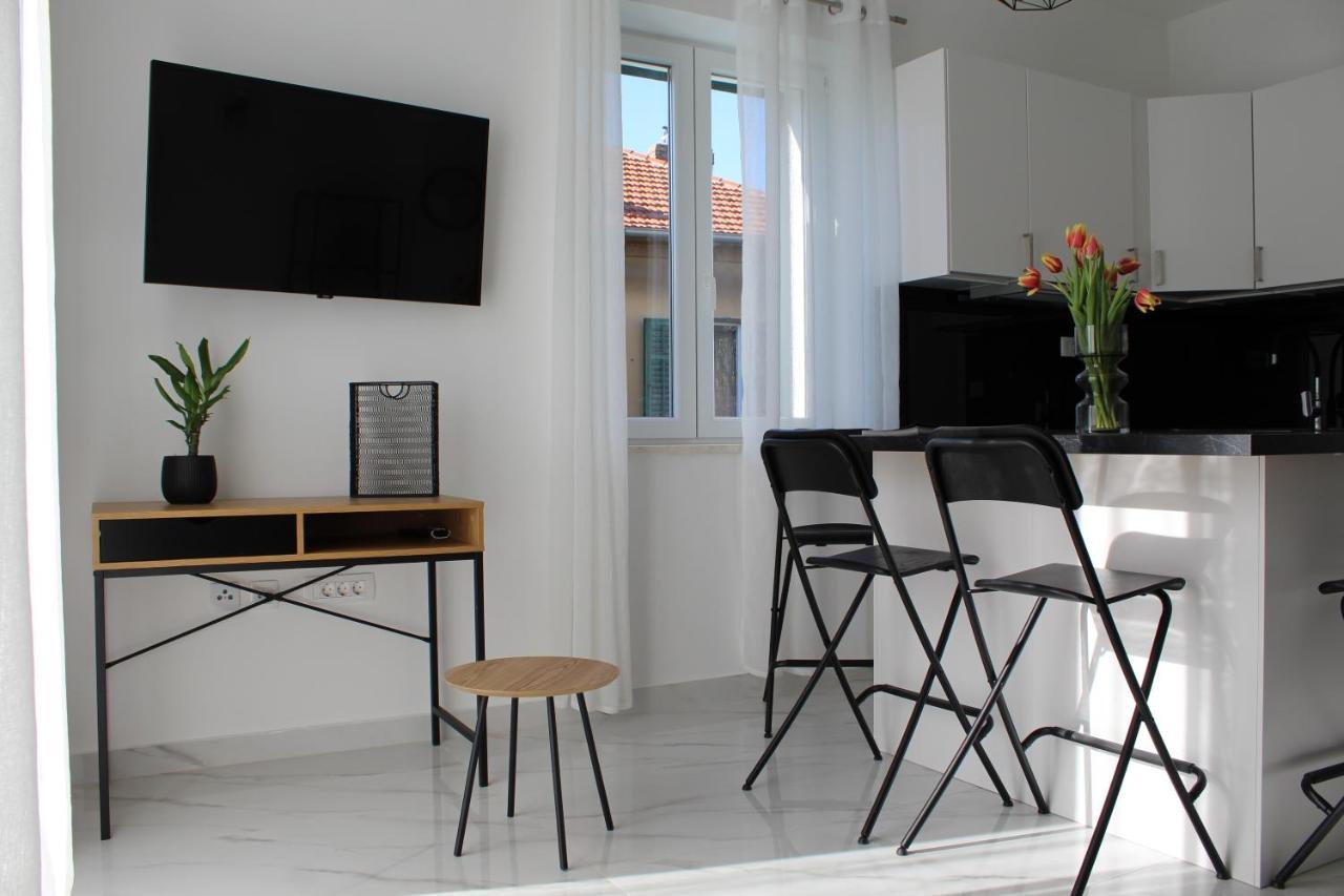 The Site Apartments Spalato Esterno foto